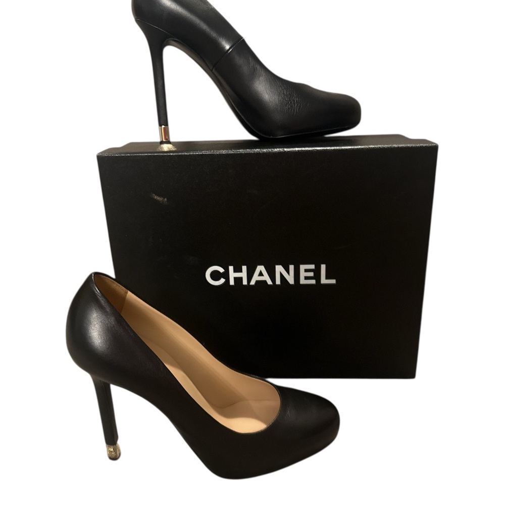 New CHANEL Black  Heels